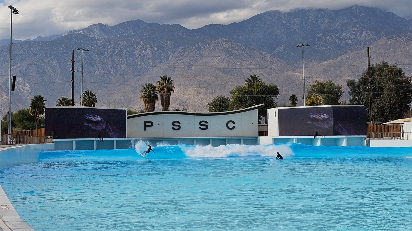 FoxlinArchitects-PalmSprings-NewConstructionl-PalmSpringsSurfClub-Surfing-820x461.jpg